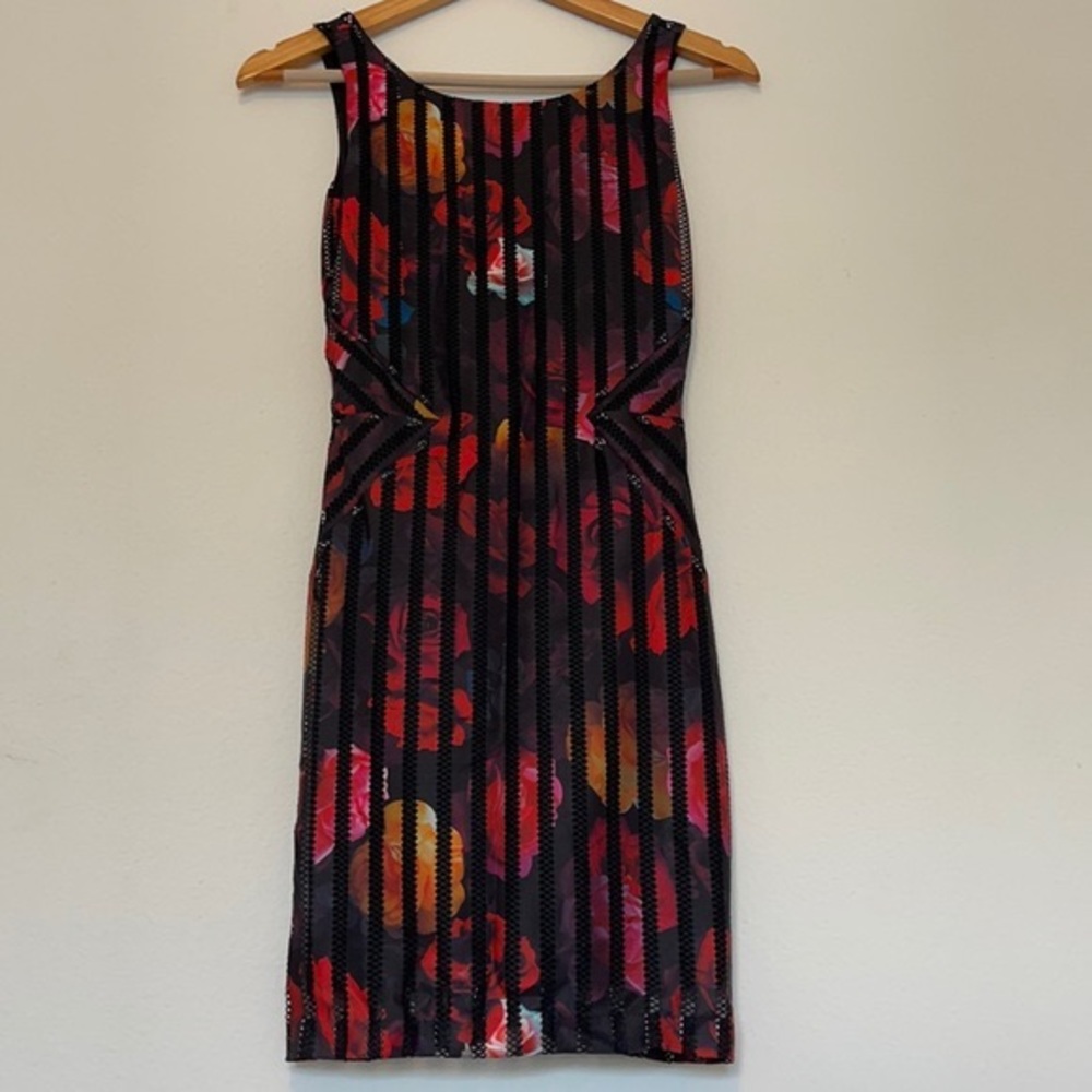 Guess black/red floral print bodycon dress
